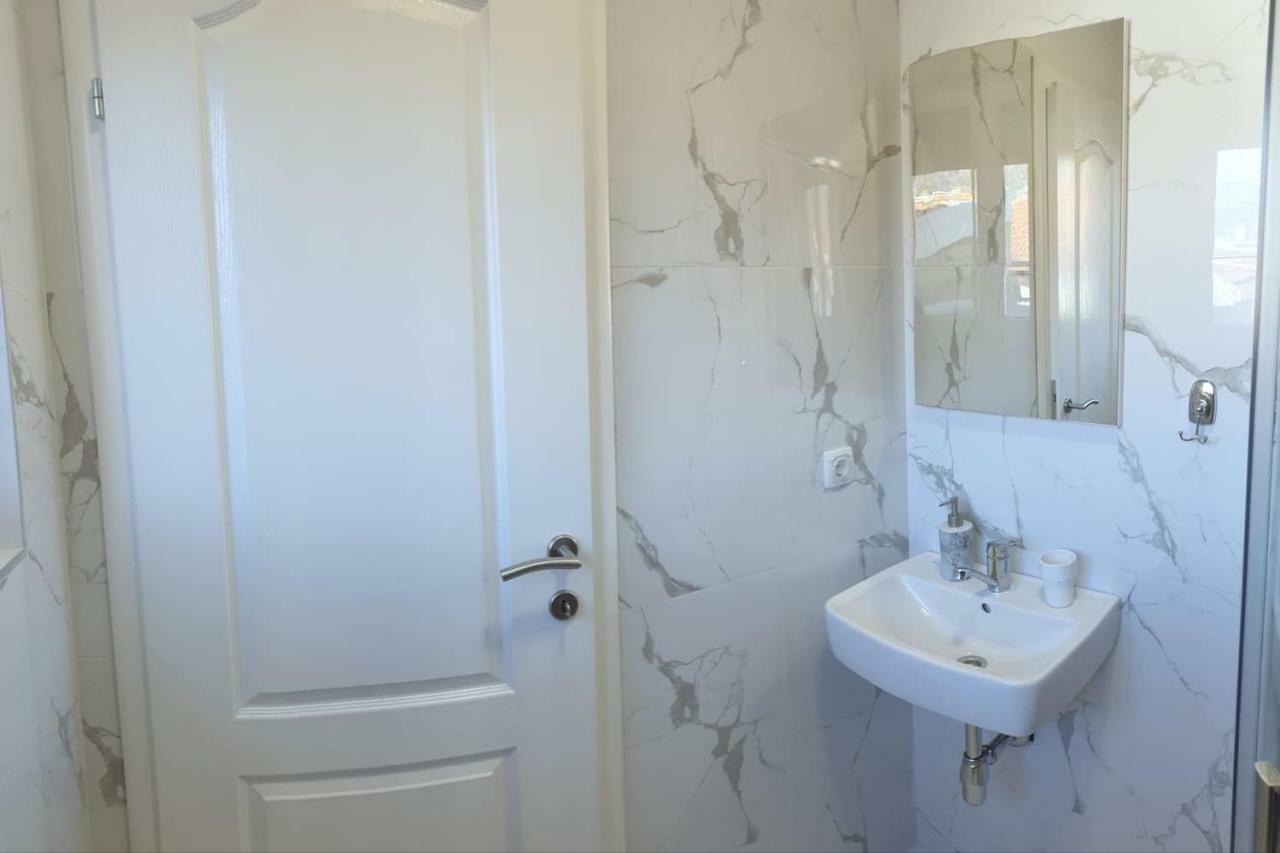 Happy Studio Apartment Mostar Exterior photo